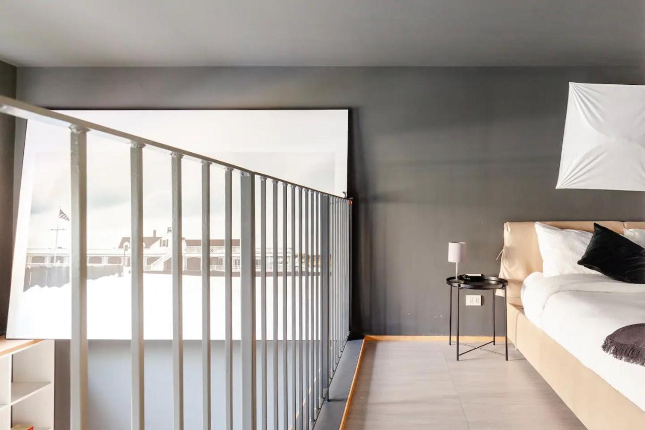 Design Spacious Loft In Navigli - Hosted By Sweetstay ミラノ エクステリア 写真